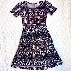 (EUC) LuLaRoe Amelia Purple Fit & Flare Dress. Sz. XXS